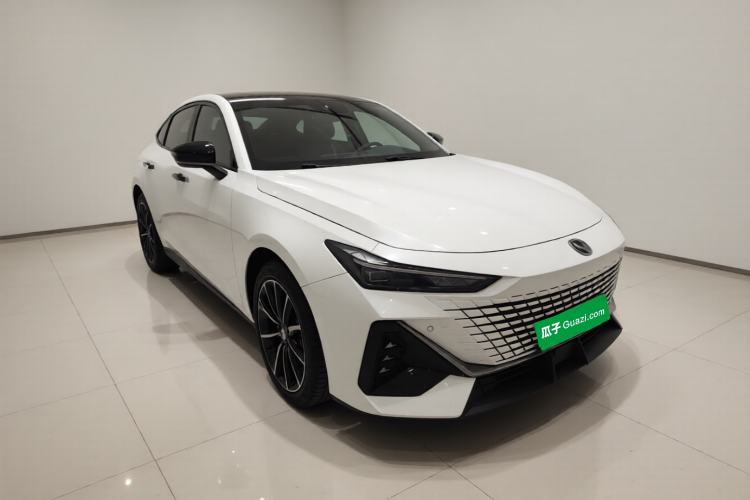 Used CHANGAN UNI-V 2022 1.5T Excellence Model Exterior 1