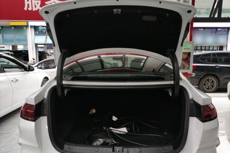 Used BYD Qin L 2024 DM-i 120KM Leading Model
