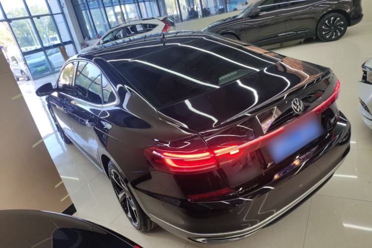 Used Volkswagen Passat 2025 Outstanding Model 380TSI Starry Dragon Glorious Edition
