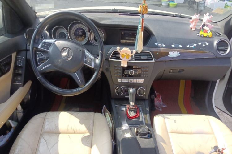 Used Mercedes-Benz C-Class 2011 C 200 CGI Fashion Model