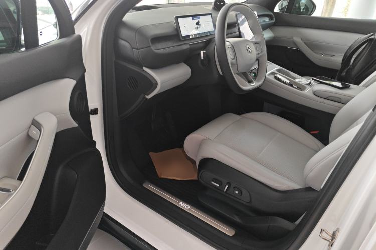 Used Nio ES6 2024 75 kWh