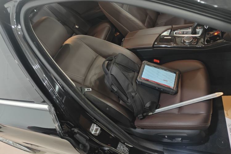 Used BMW 5 Series 2017 525Li Luxury Design Package
