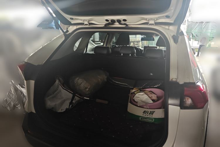 Used Toyota RAV4 2020 2.0L CVT Two-Wheel Drive Fashion Edition Trunk