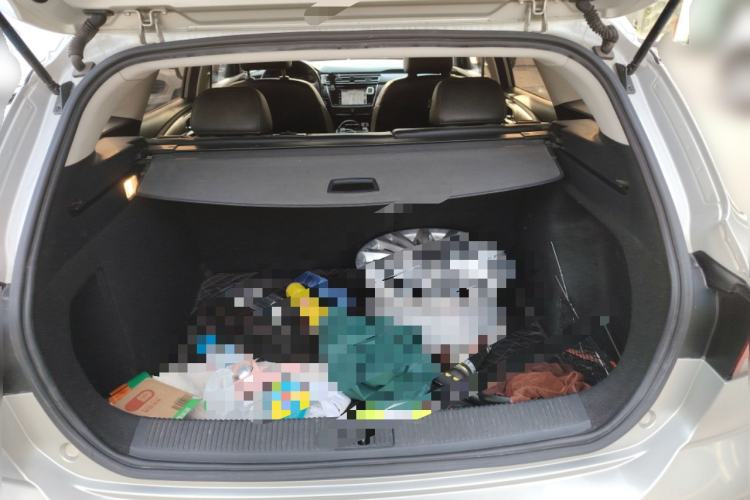 Used Roewe Ei5 2018 Internet Flagship Edition Trunk