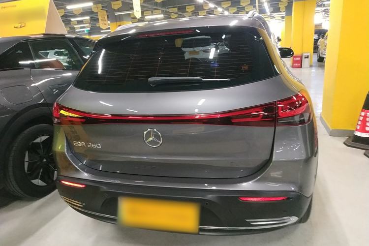 Used Mercedes-Benz EQA 2023-Year Restyled EQA 260
