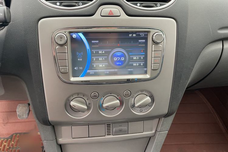 Used Ford Focus 2013 Hatchback Classic 1.8L Manual Base Model