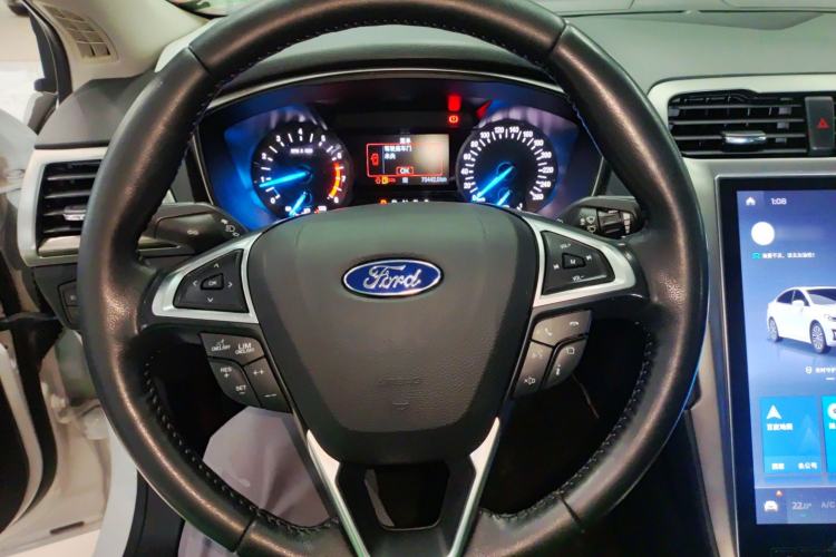 Used Ford Mondeo 2020 EcoBoost 180 Stylish Model Steering Wheel