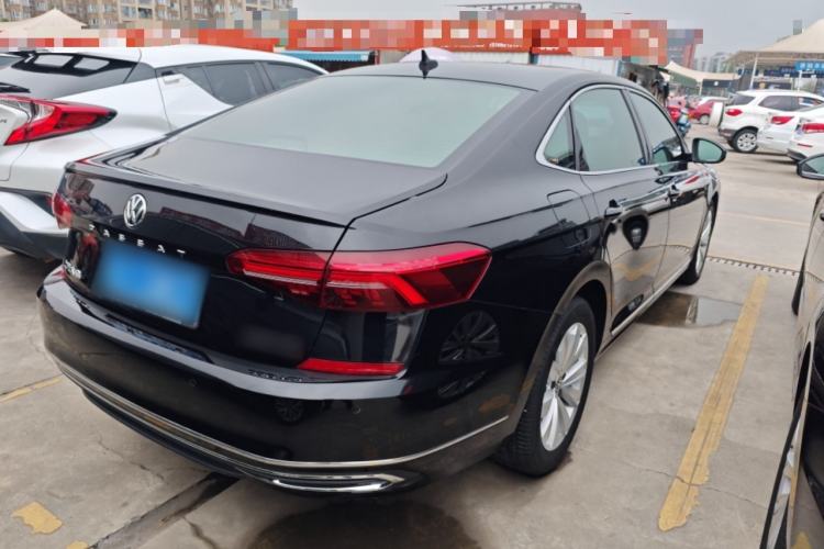 Used Volkswagen Passat 2020 330TSI Elite Edition China VI
