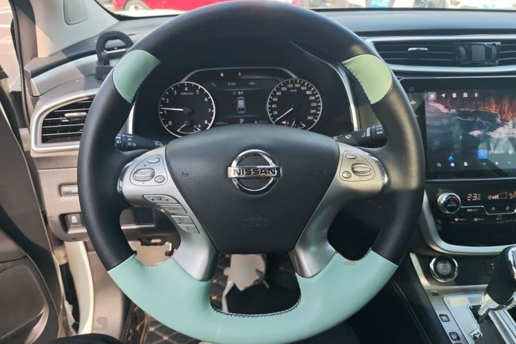 Used Nissan Murano 2021 2.5L XL Two-Wheel Drive Smart Connect Luxury Edition Steering Wheel