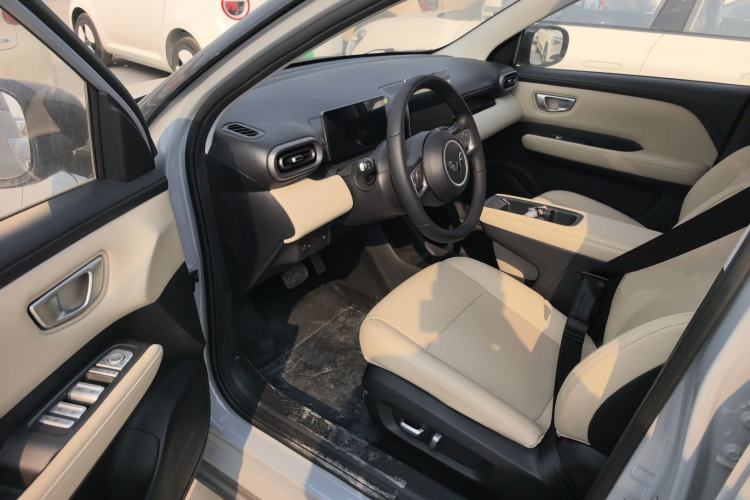 Used Wuling Bingo PLUS 2024 401 km Range 5-Seater Version