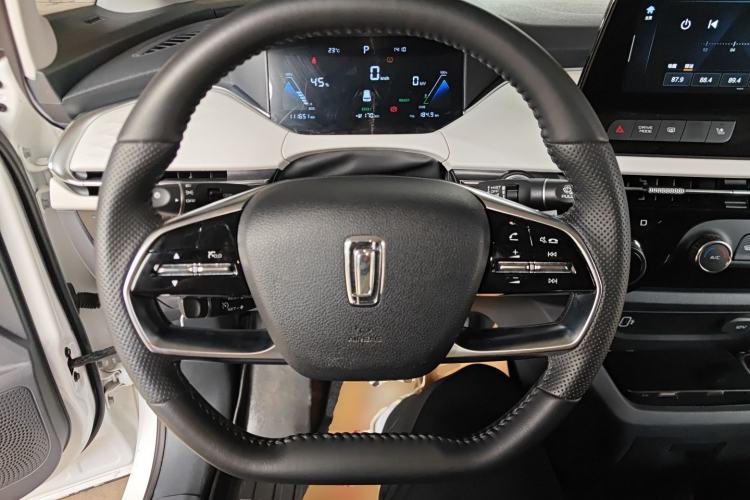 Used Bestune NAT 2022 Enjoy Travel Battery-Swap Version 120kW 401km Steering Wheel