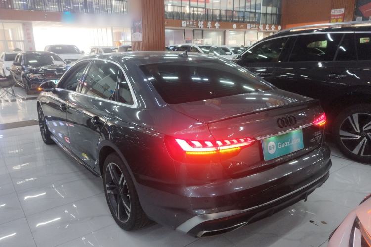 Used Audi A4L 2022 40 TFSI Fashion Dynamic Model
