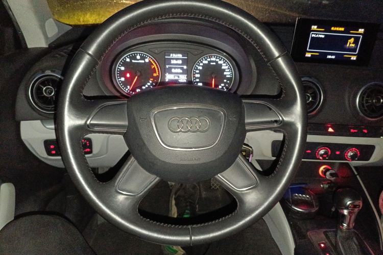 Used Audi A3 2014 Sportback 35 TFSI Automatic Ambition Edition
