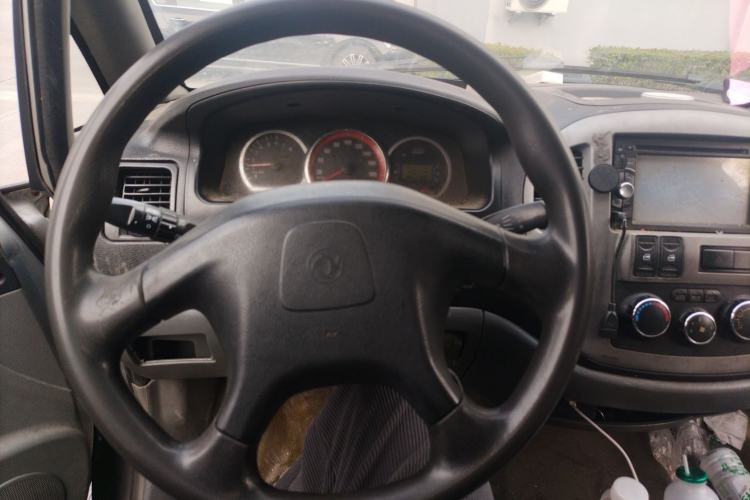 Used FORTHING Lingzhi 2013 M5 Q7 2.0L 7-Seater Long-Wheelbase Comfort Model