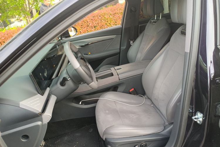 Used VOYAH PASSION 2024 PHEV Four-Wheel Drive Ultra-Long Range Flagship Model