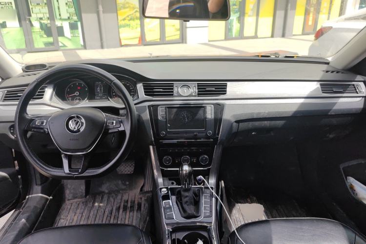 Used Volkswagen Passat 2017 330TSI DSG Luxury Edition