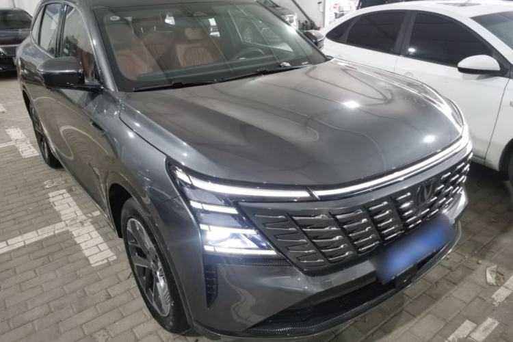 Used CHANGAN CS75 PLUS 2025 4th Generation 1.5T New Blue Whale Smart Luxury Edition Front Right 45 Deg