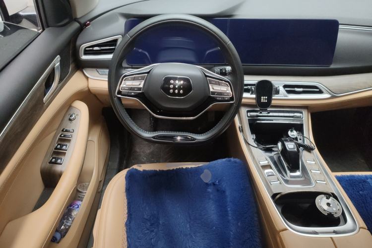 Used Landian E5 2023 1.5L DE-i 100KM Comfort Edition 7-Seater