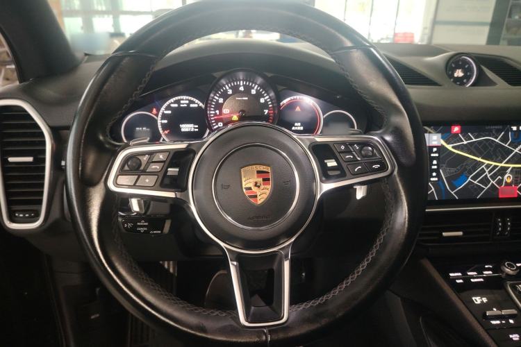 Used Porsche Cayenne 2018 Cayenne 3.0T Steering Wheel
