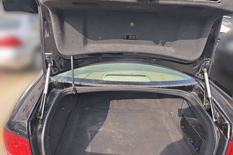 Used Volkswagen Phaeton 2011 3.6L V6 5-Seater Extended Business Edition
