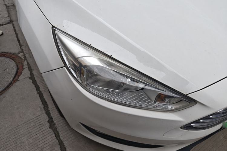 Used Ford Focus 2018 Sedan Classic 1.6L Automatic Trendy SmartDrive Edition