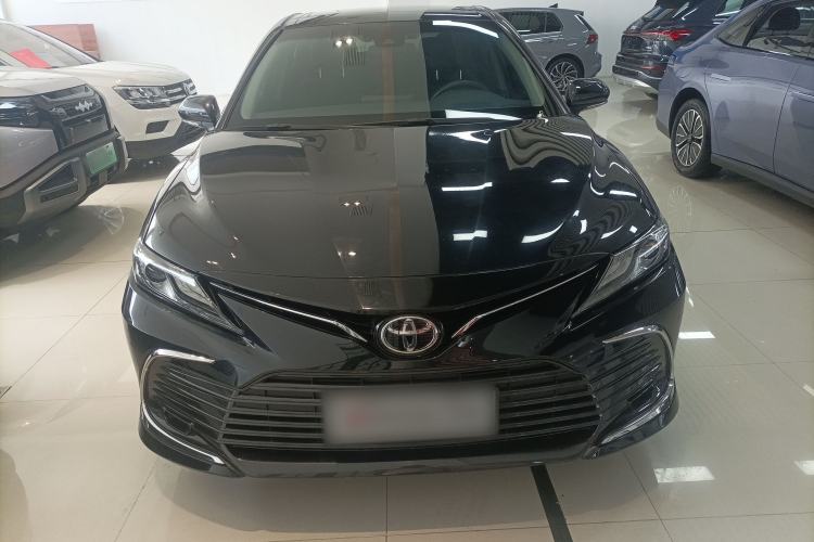 Used Toyota Camry 2021 2.0G Luxury Edition
