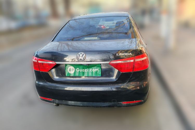 Used Volkswagen Lavida 2013 Revised Classic 1.6L Automatic Fashion Edition