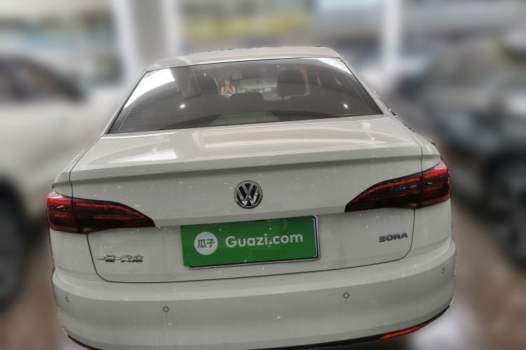 Used Volkswagen Bora 2020 1.5L Manual Comfort Version
