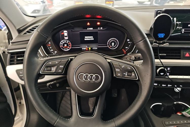 Used Audi A4L 2019 40 TFSI Fashion Version China V