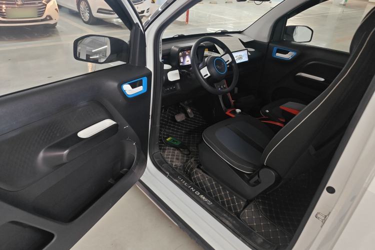 Used Wuling Hongguang MINIEV 2022 GAMEBOY 300km Play Edition Lithium Iron Phosphate Driver Seat