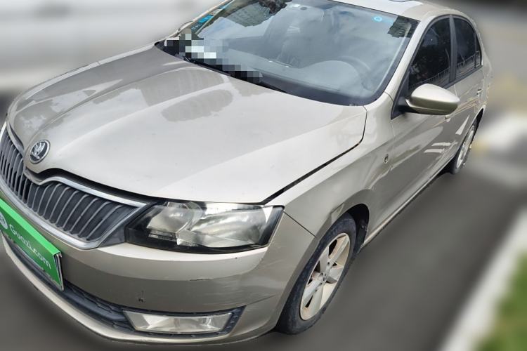 Used Skoda Rapid 2013 1.6L Automatic Smart Selection Model