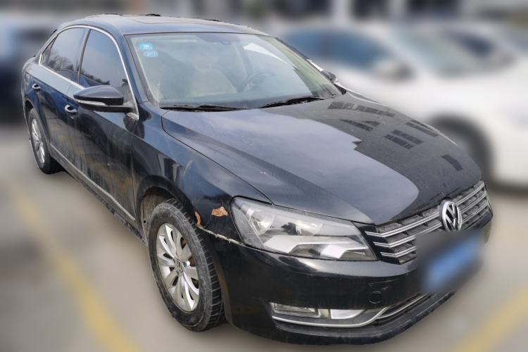 Used Volkswagen Passat 2015 1.8TSI DSG Prestige Edition Front Right 45 Deg