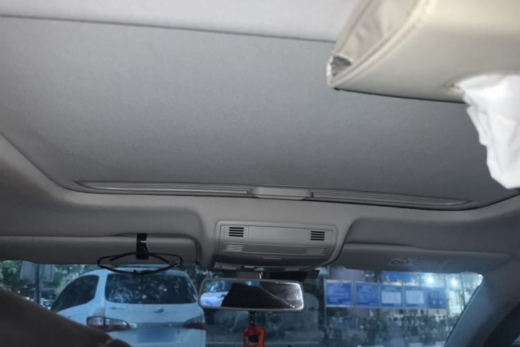 Used Volkswagen Bora 2019 1.5L Automatic Elite Version Headliner