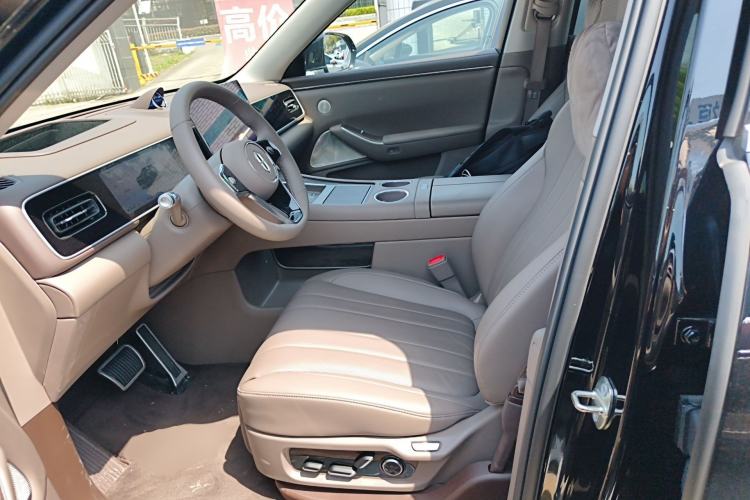 Used Hima AITO M7 2026 Model Range-Extending Ultra All-Wheel Drive 5-Seater Version Left Front Seat