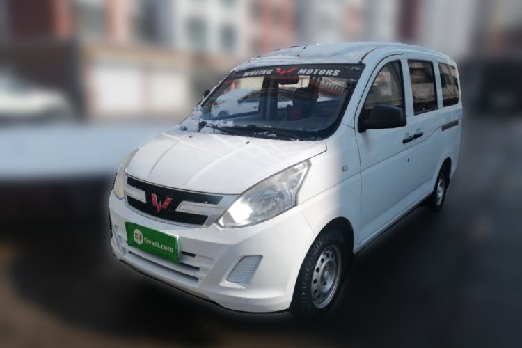 Used Wuling Rongguang V 2015 1.2L Practical Model