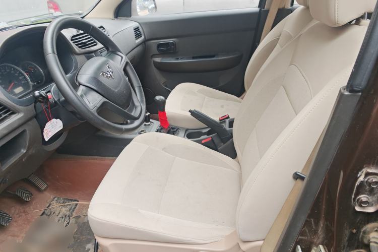 Used Wuling Hongguang 2014 1.5L S Standard Version
