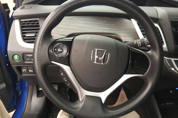 Used Honda Jade 2017 1.8L automatic Comfort version 5 seats
