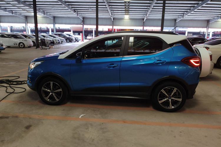 Used BYD Yuan New Energy 2018 EV360 Smart Connected Cool Model