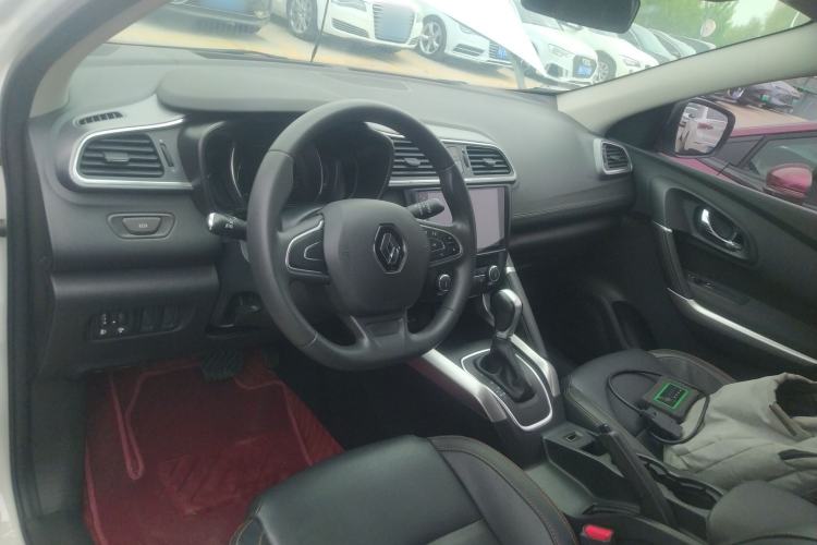 Used Renault Kadjar 2016 2.0L Two-Wheel Drive Comfort Edition Center Console