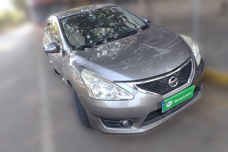 Used Nissan Tiida 2011 1.6L CVT Smart Version Front Right 45 Deg