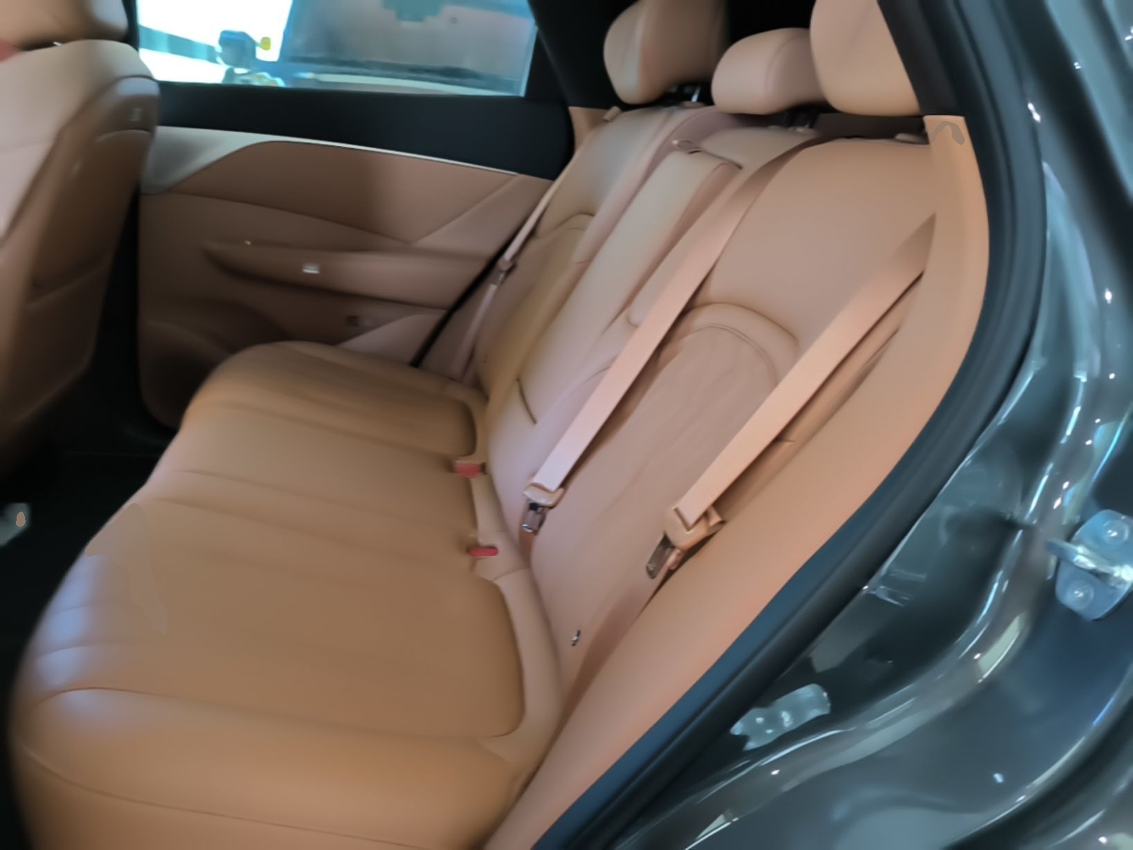 Dongfeng Aeolus L8 2025 Model 185KM Dream Edition — снимка 20