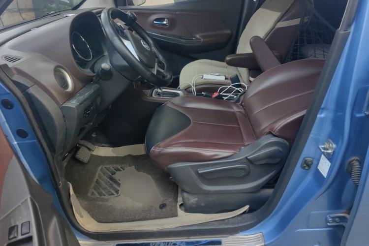 Used Venucia M50V 2017 1.6L XL CVT Luxury Edition
