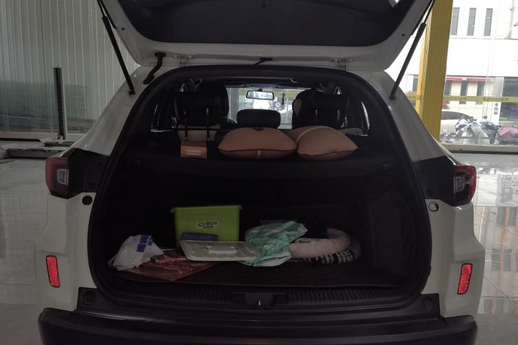 Used Honda XR-V 2015 1.8L EXi CVT Comfort Version Trunk