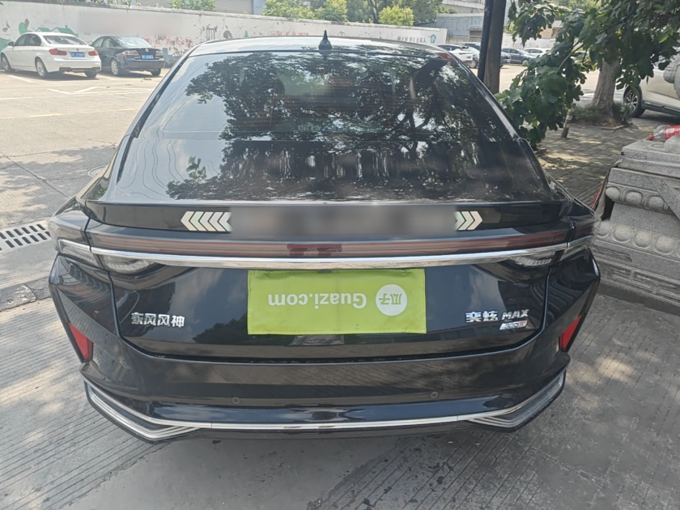 Dongfeng Aeolus Yixuan MAX 2023 1.5T Ultra-Stylish Trendsetting Dad Edition — снимка 5