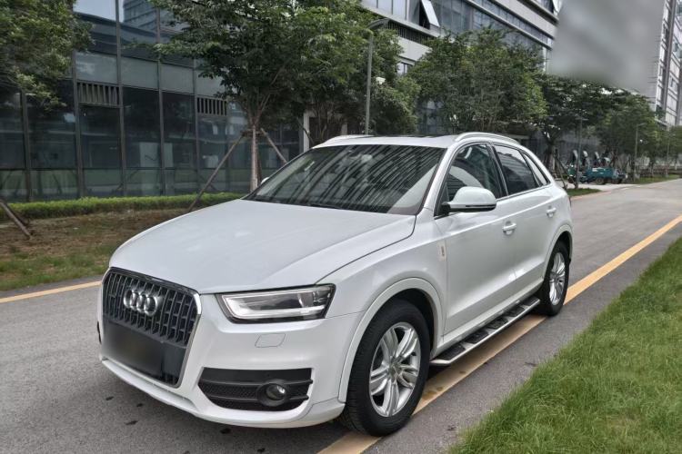 Used Audi Q3 2015 35 TFSI quattro Technology Edition Front Left 45 Deg