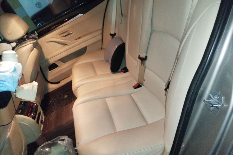 Used BMW 5 Series 2014 535Li Leading Model
