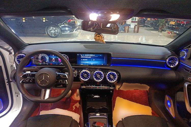 Used Mercedes-Benz A-Class 2024 Updated A 200 L Fashion Version Center Console