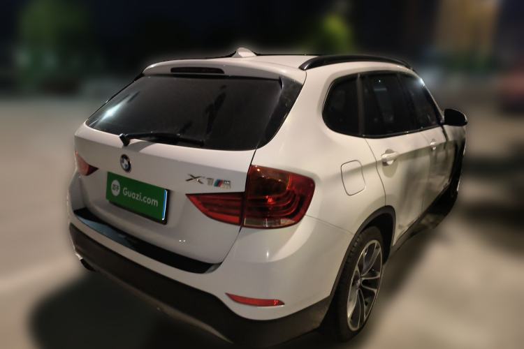 Used BMW X1 2015 sDrive18i Leading Edition Rear Right 45 Deg