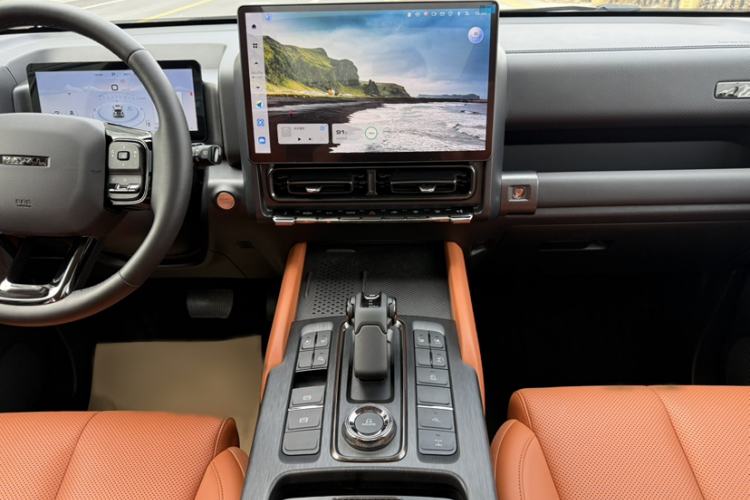 Used Haval H9 2024 2.0T Gasoline All-Wheel-Drive Extreme Edition Interior 3