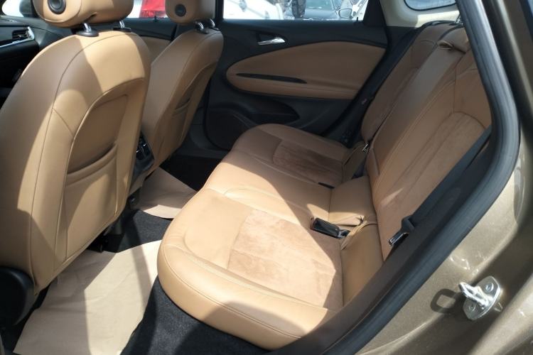 Used Buick Verano 2015 Sedan 20T Dual-Clutch Flagship Model
